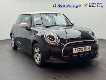 Used MINI Hatch 2022 for sale - 79042657: Photo