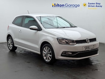 Used Volkswagen Polo 2016 for sale - 78313398: Photo