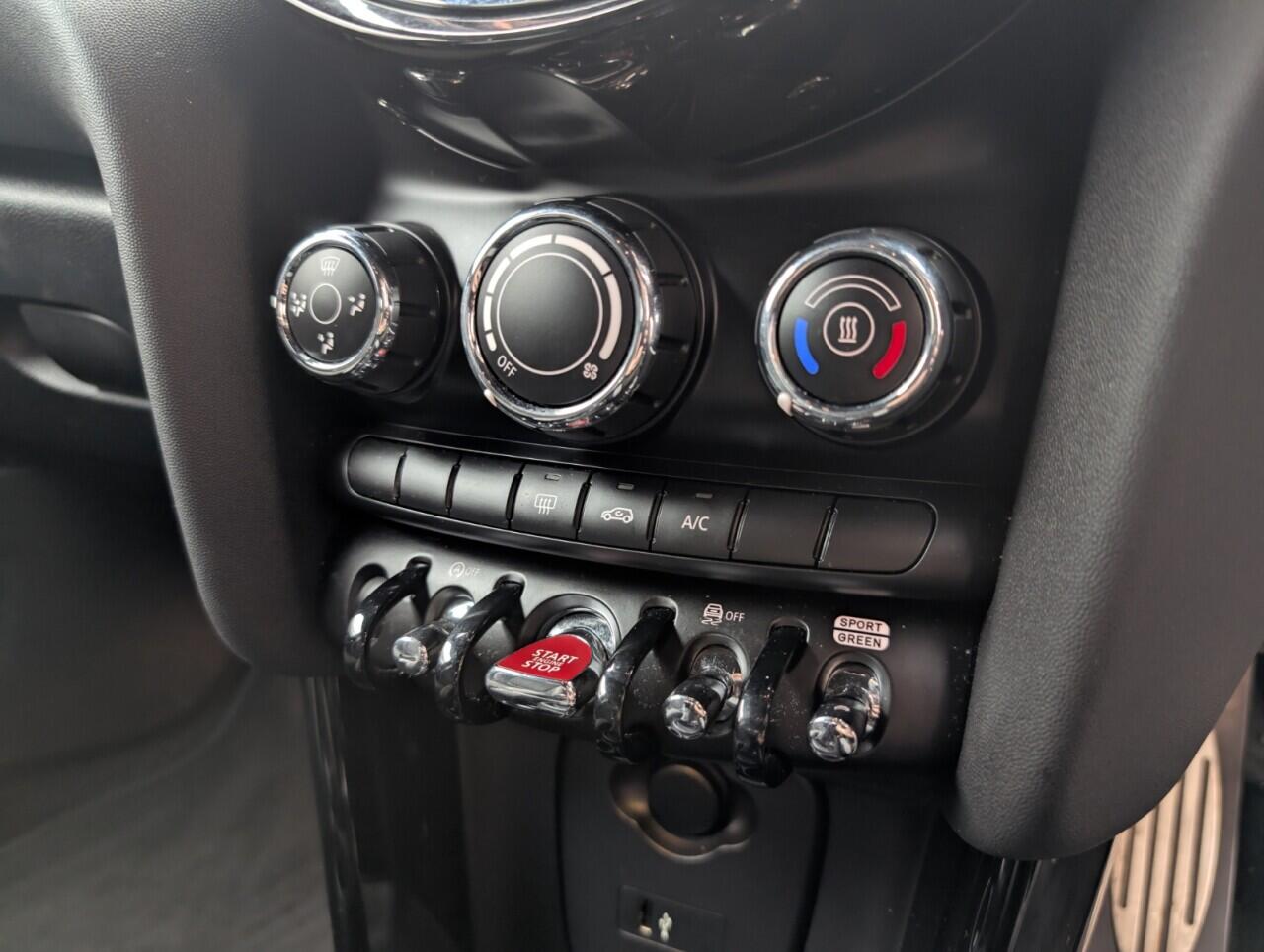 Used MINI Hatch 2022 for sale - 76425700: Photo 16