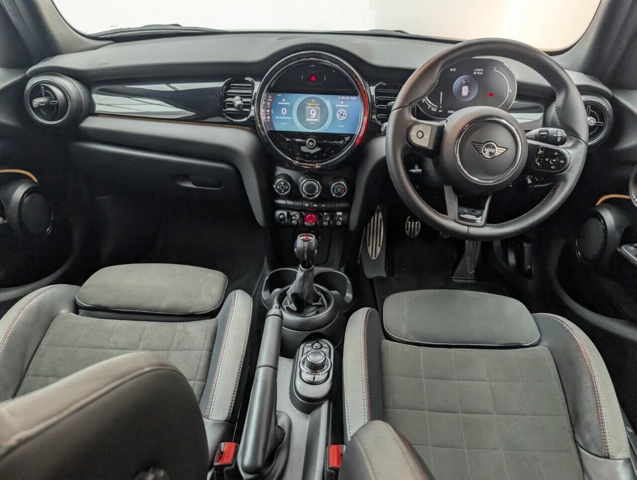 Used MINI Hatch 2022 for sale - 76425700: Photo 24