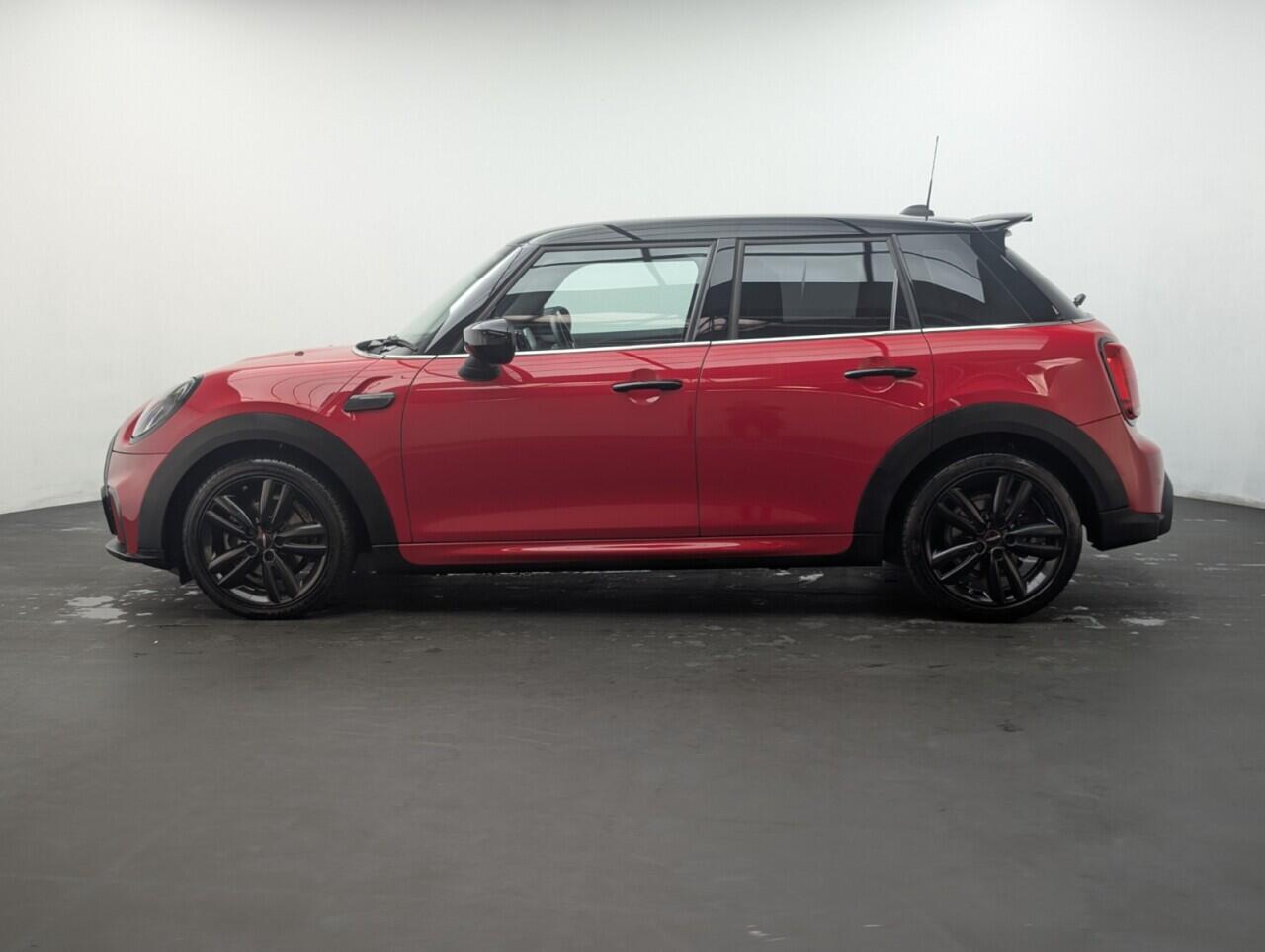 Used MINI Hatch 2022 for sale - 76425700: Photo 5