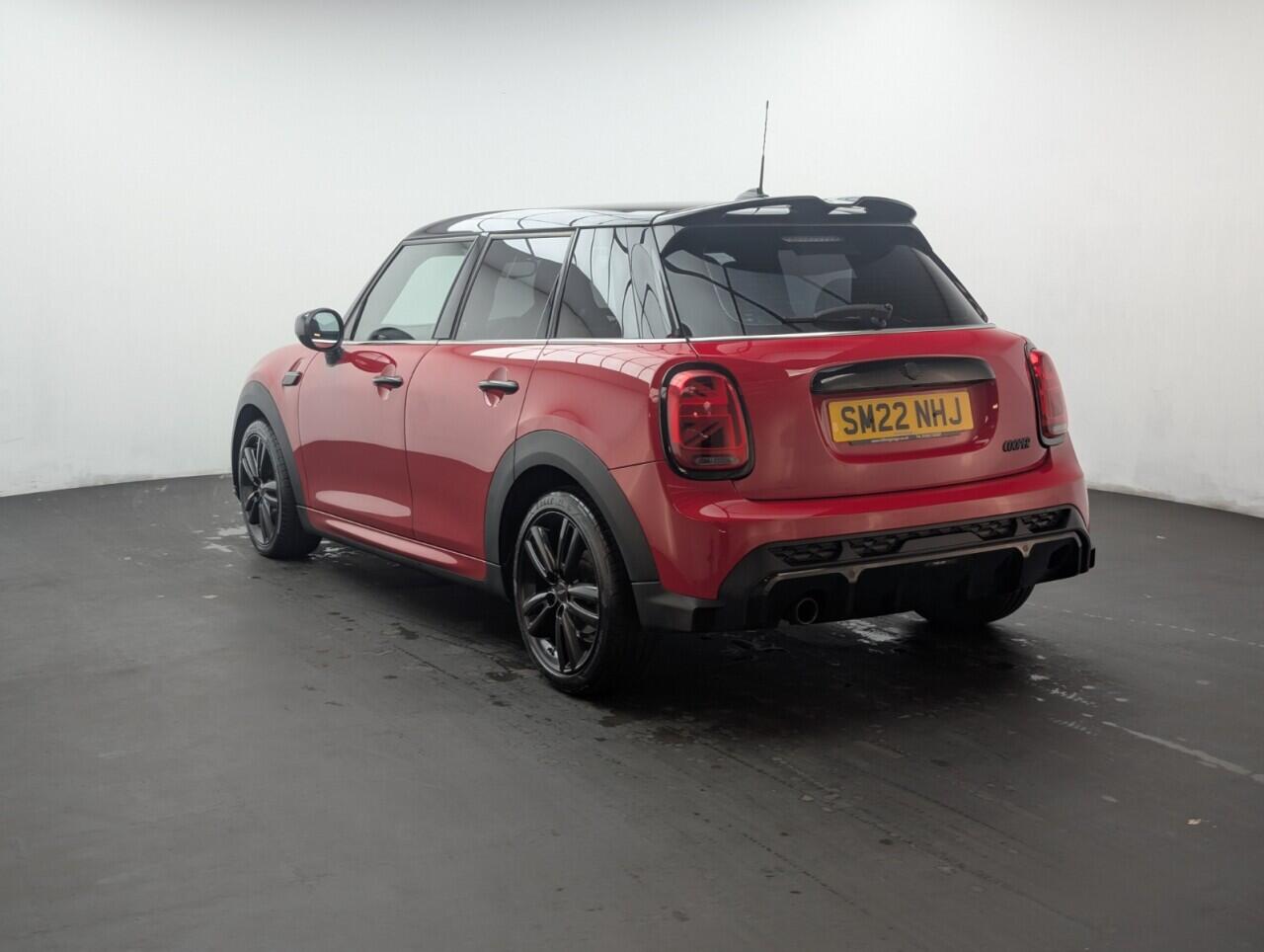 Used MINI Hatch 2022 for sale - 76425700: Photo 6