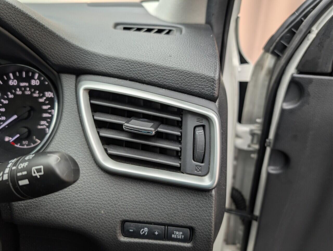 Used Nissan Qashqai 2016 for sale - 76644915: Photo 21