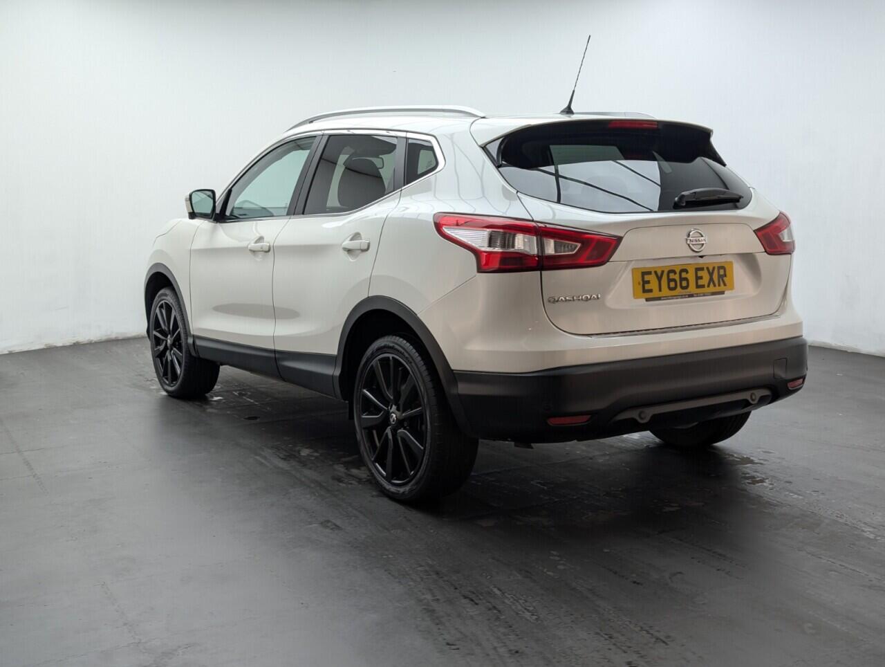 Used Nissan Qashqai 2016 for sale - 76644915: Photo 6