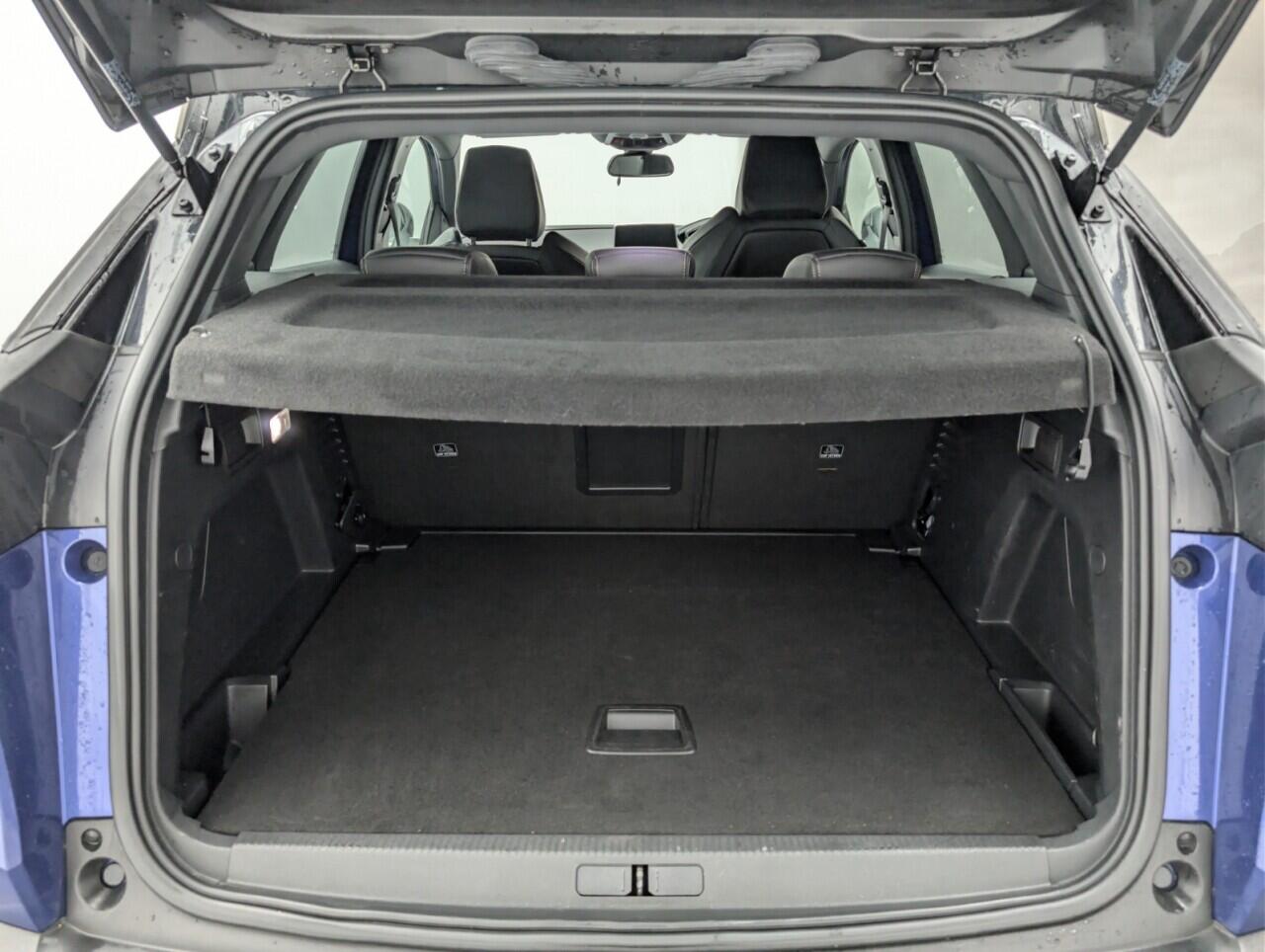 Used Peugeot 3008 2018 for sale - 77090830: Photo 35