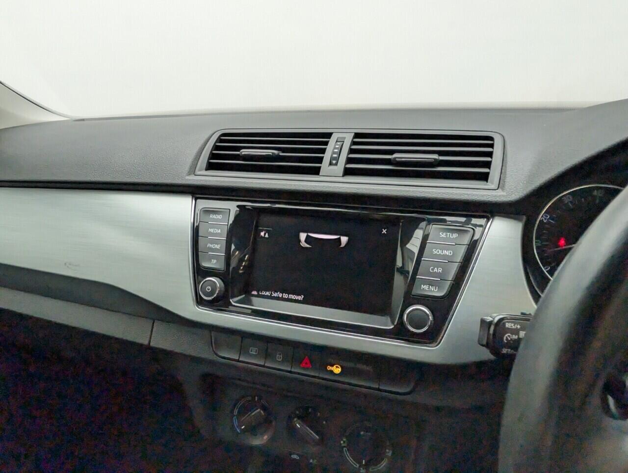 Used Skoda Fabia 2016 for sale - 76781086: Photo 14