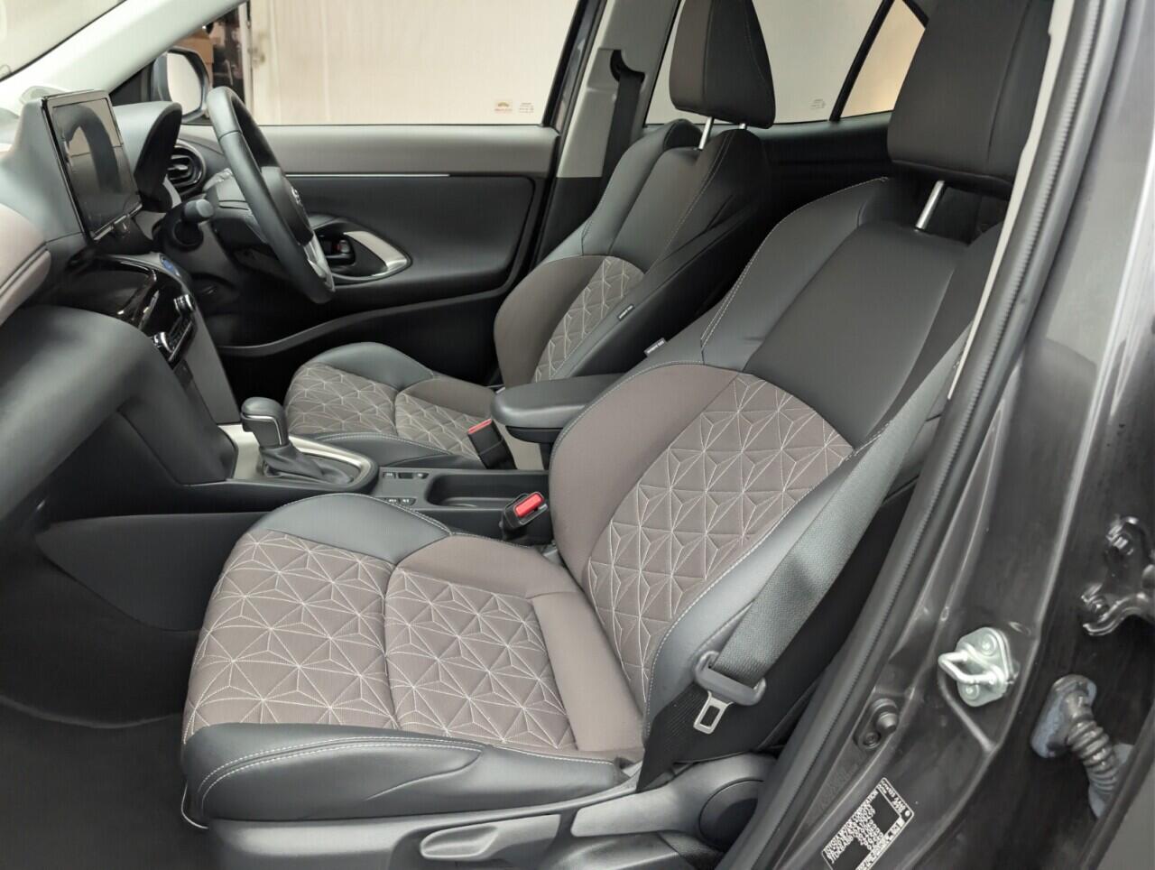 Used Toyota Yaris Cross 2023 for sale - 76644590: Photo 28