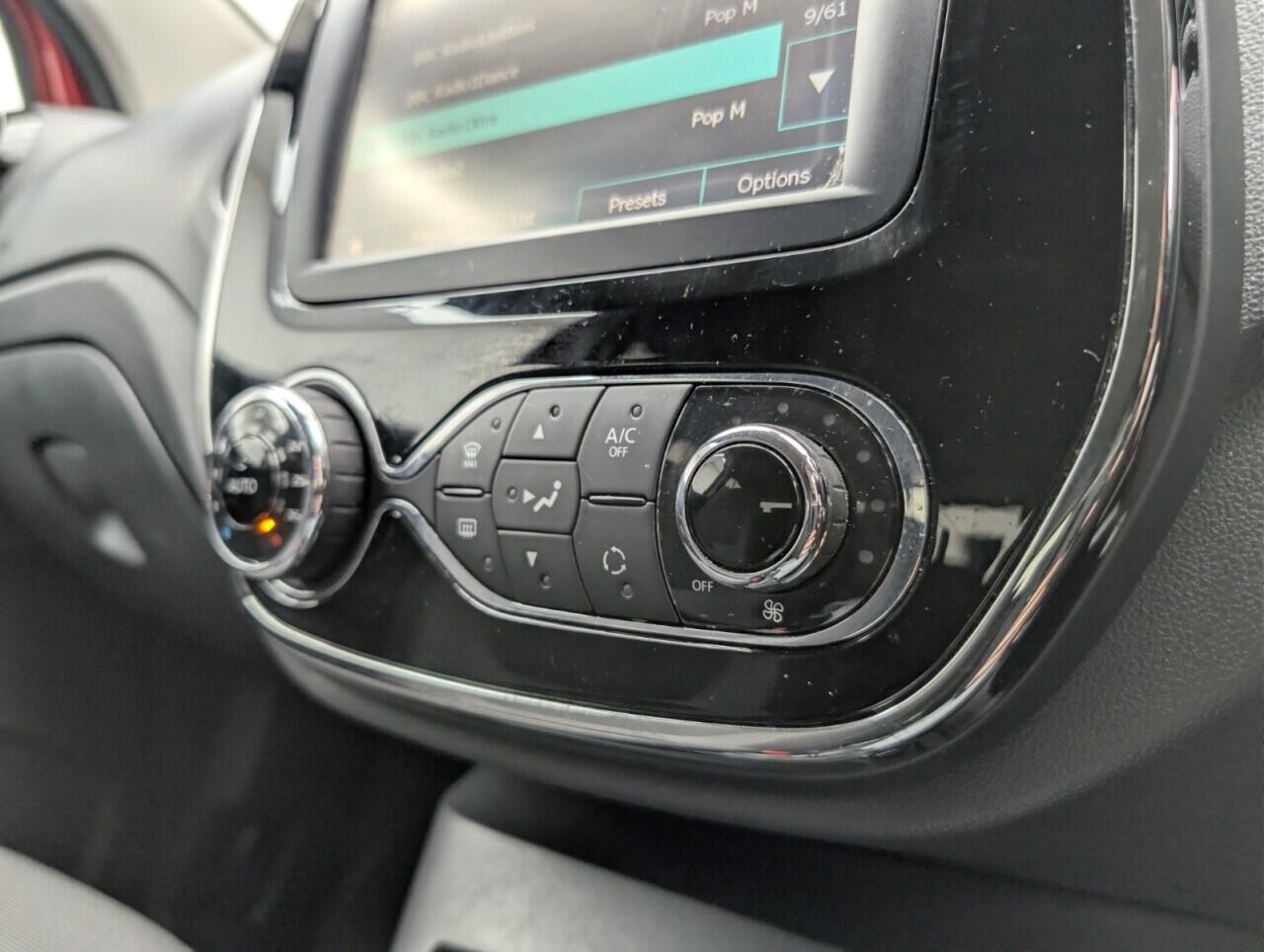 Used Renault Captur 2017 for sale - 77090967: Photo 14