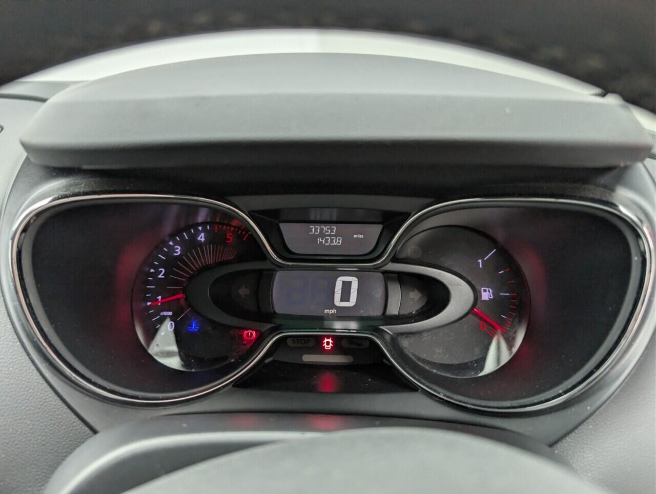 Used Renault Captur 2017 for sale - 77090967: Photo 16