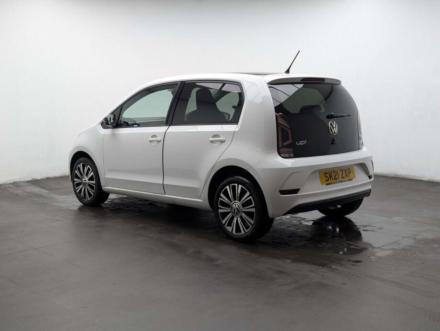 Used Volkswagen up! 2021 for sale - 77713176: Photo 6