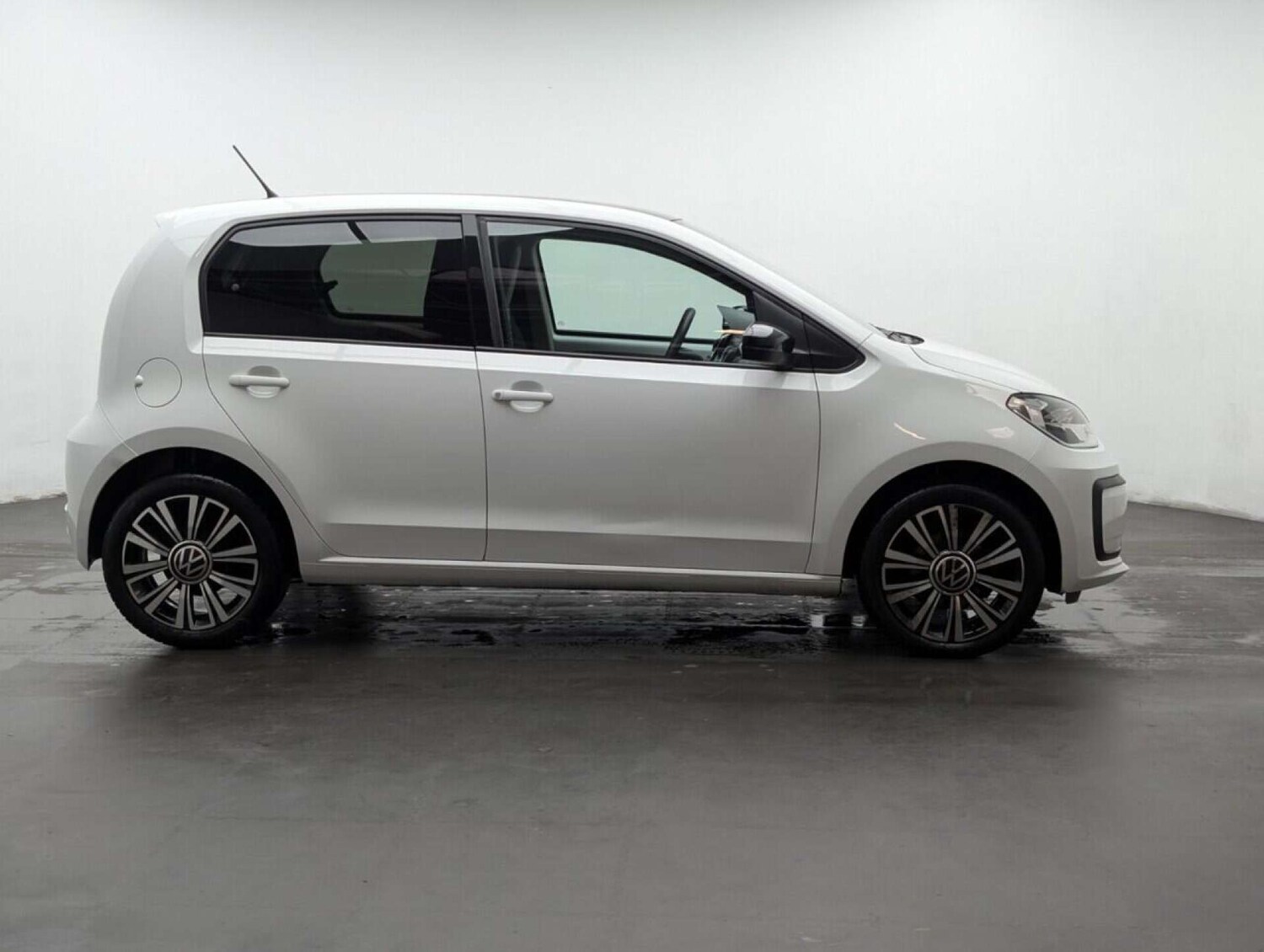 Used Volkswagen up! 2021 for sale - 77713176: Photo 9