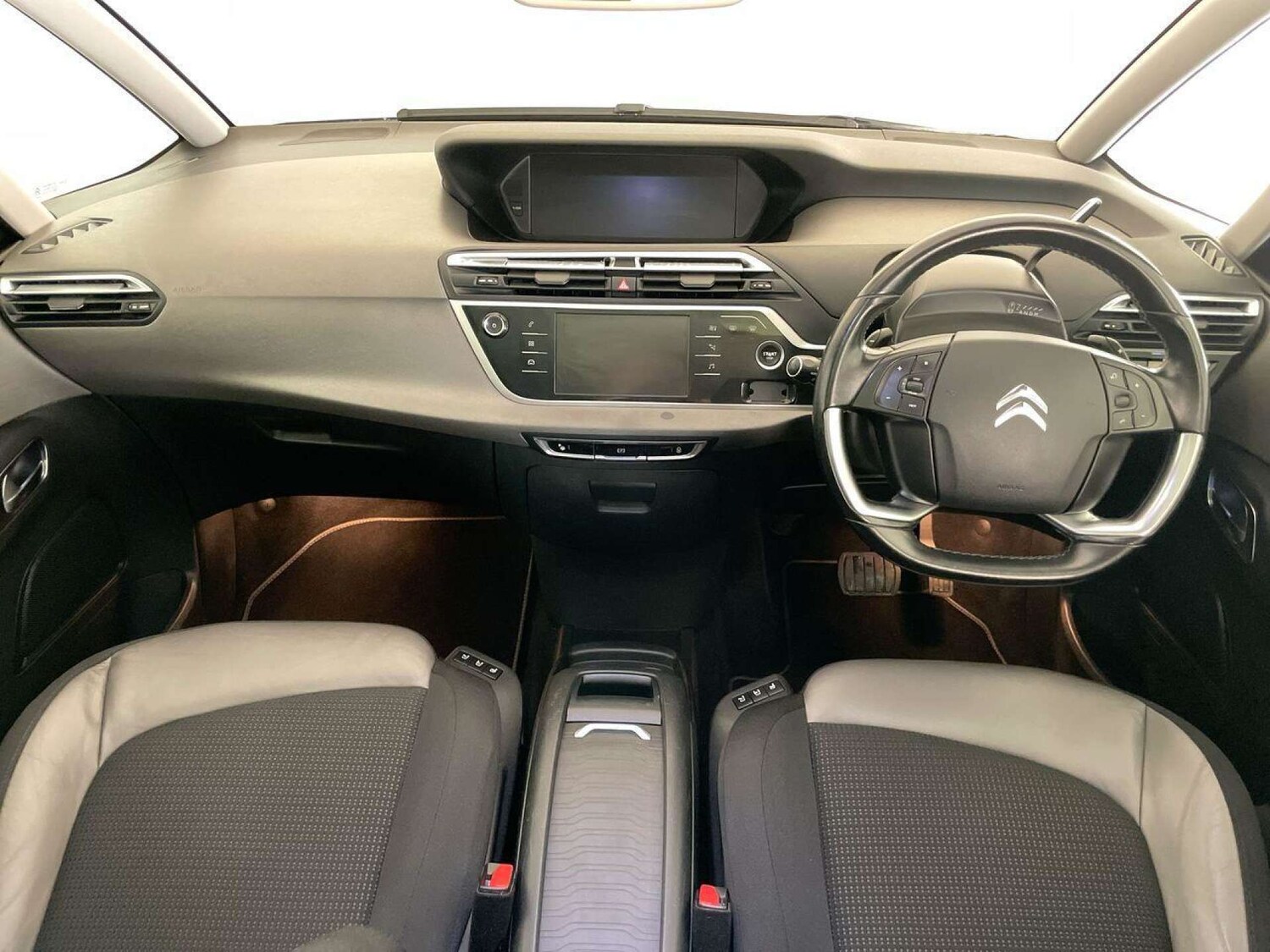 Used Citroen Grand C4 Picasso 2017 for sale - 77713366: Photo 38