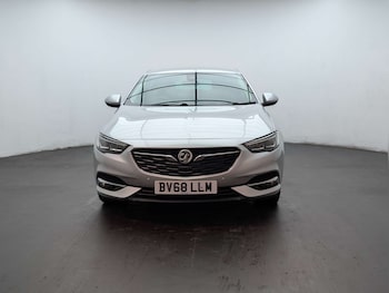 Used Vauxhall Insignia 2018 for sale - 79261343: Photo