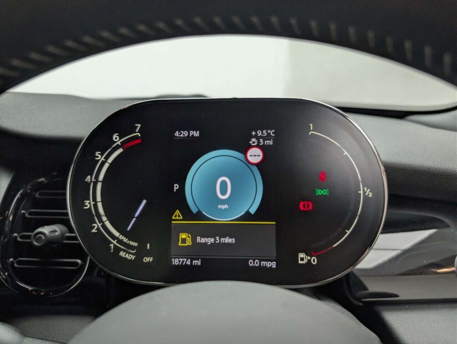 Used MINI Hatch 2023 for sale - 77714104: Photo 17