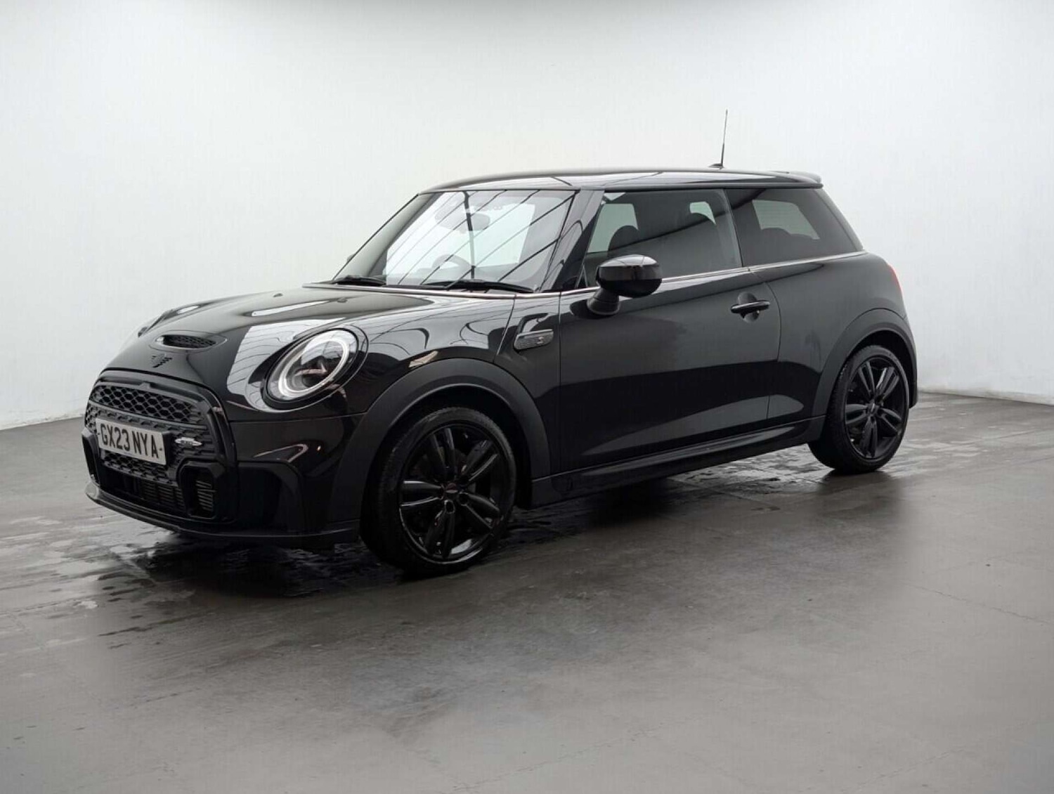 Used MINI Hatch 2023 for sale - 77714104: Photo 4