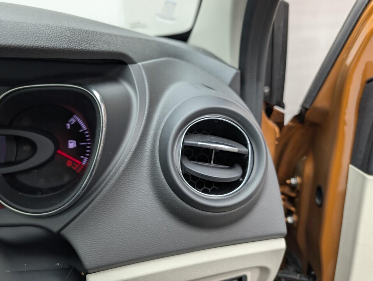 Used Renault Captur 2018 for sale - 77203310: Photo 21