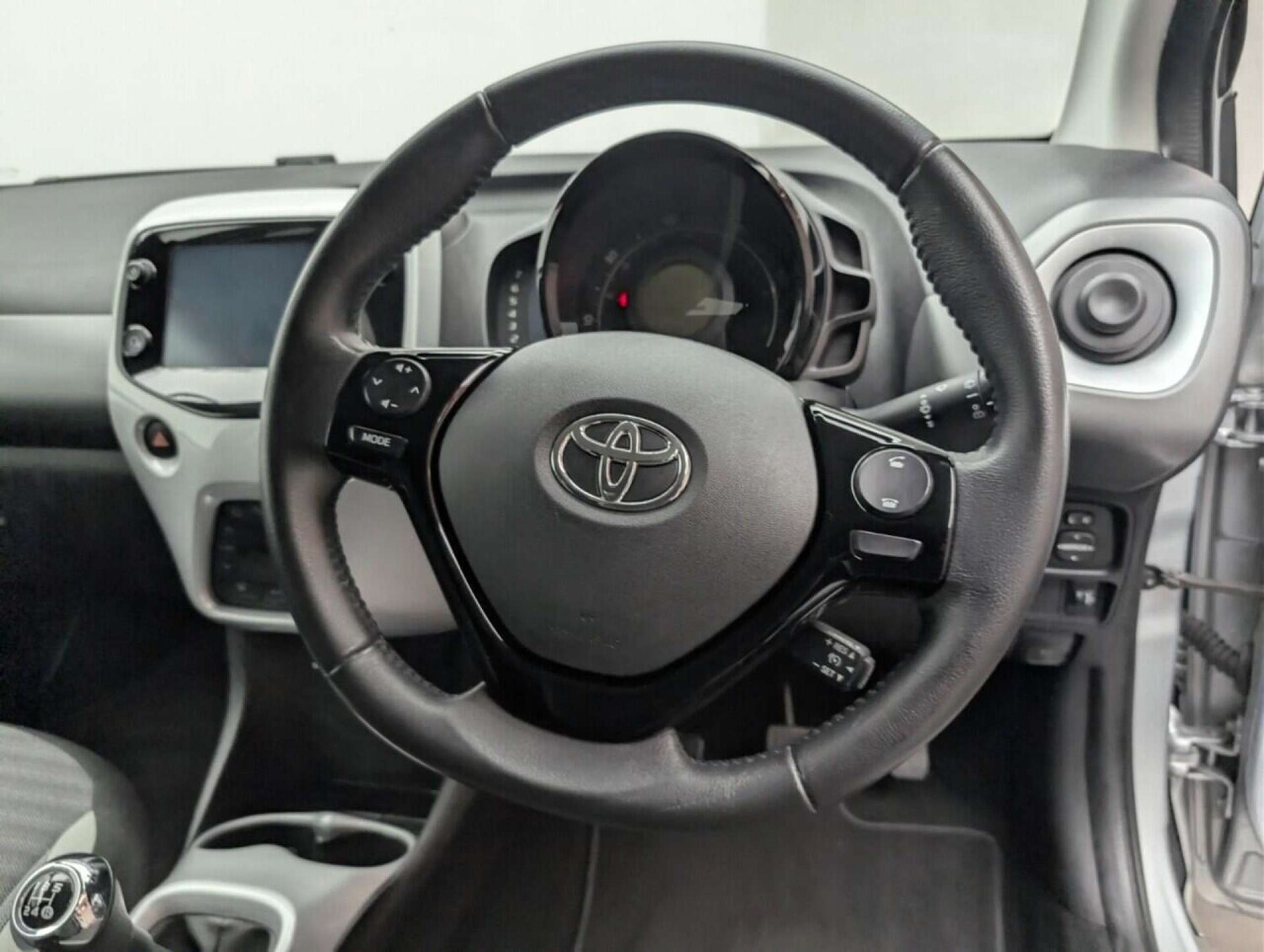 Used Toyota AYGO 2019 for sale - 77713373: Photo 21