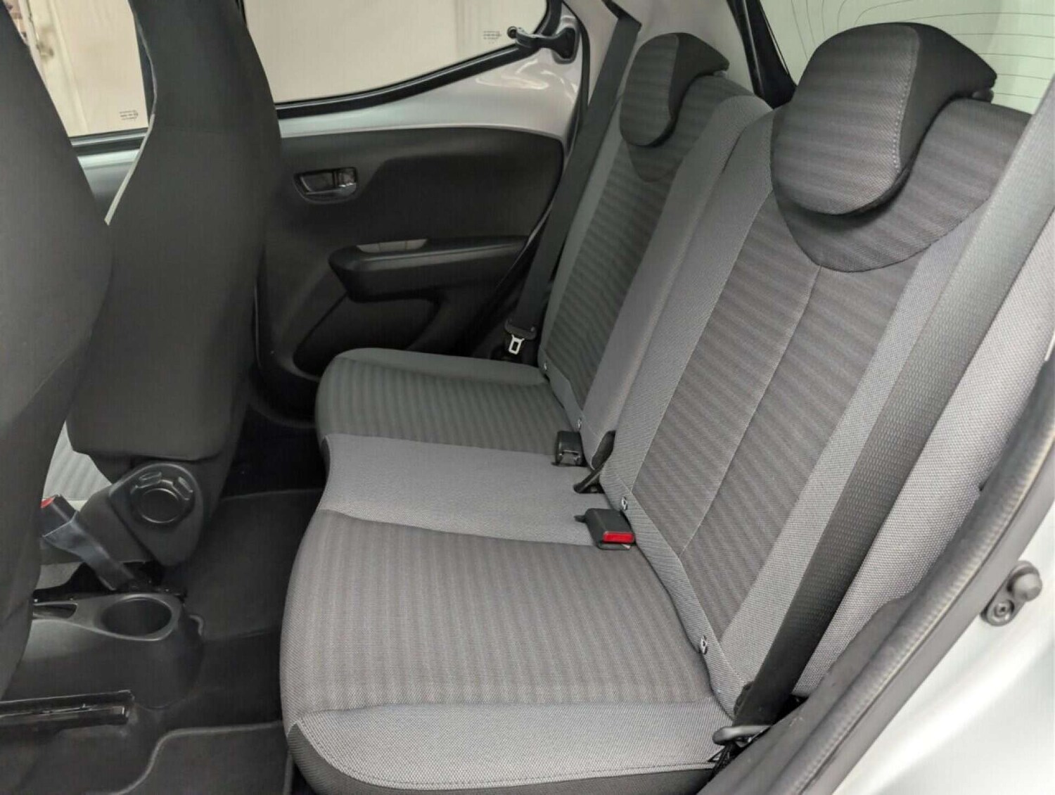 Used Toyota AYGO 2019 for sale - 77713373: Photo 26