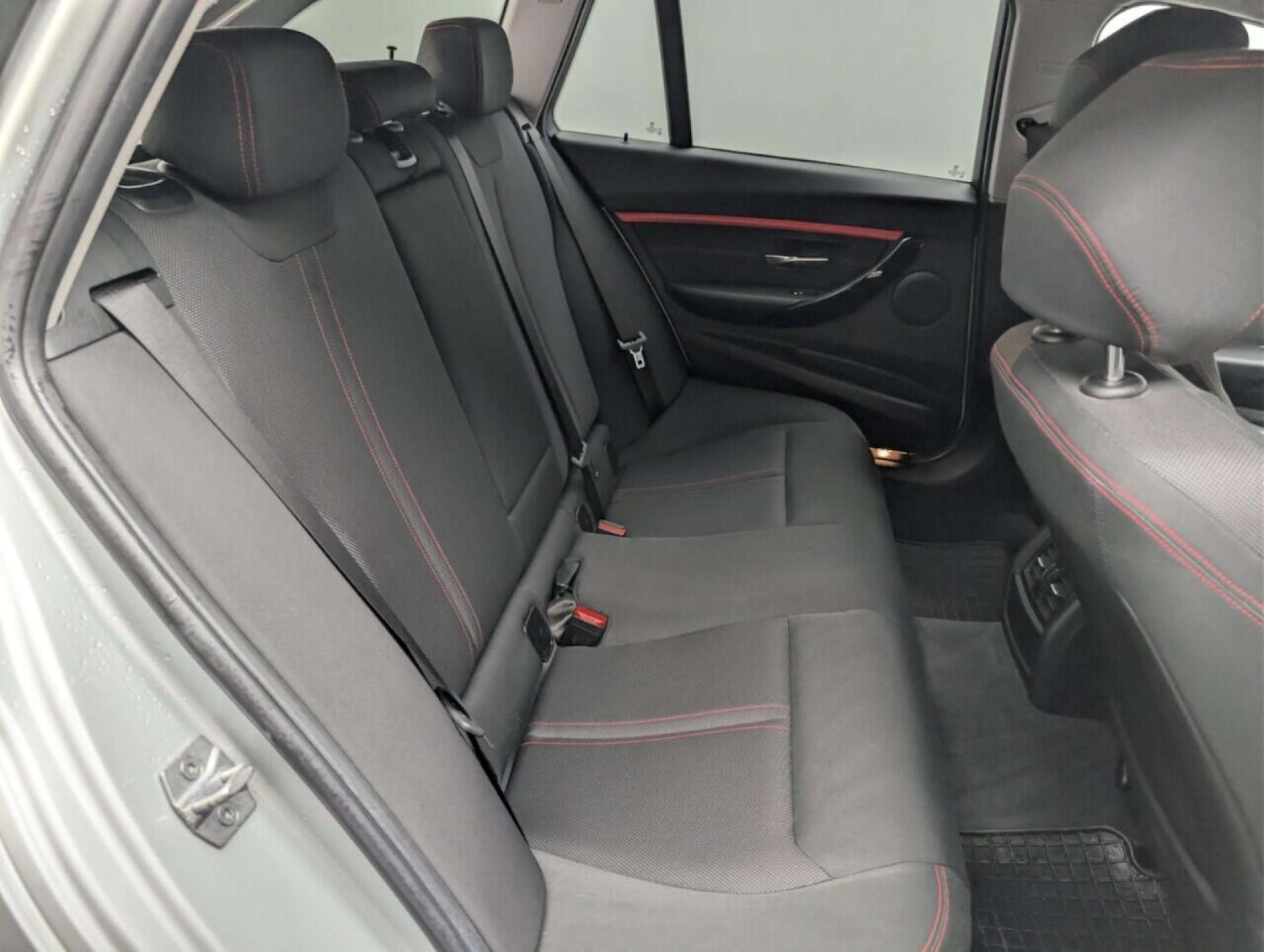 Used BMW 3 Series 2018 for sale - 77713184: Photo 23