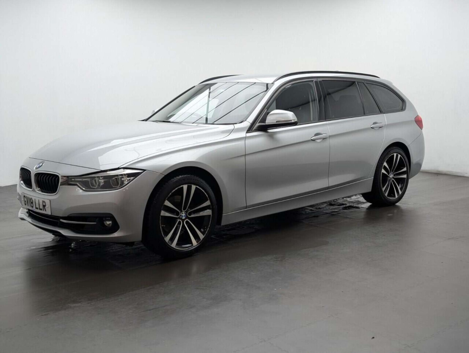 Used BMW 3 Series 2018 for sale - 77713184: Photo 4