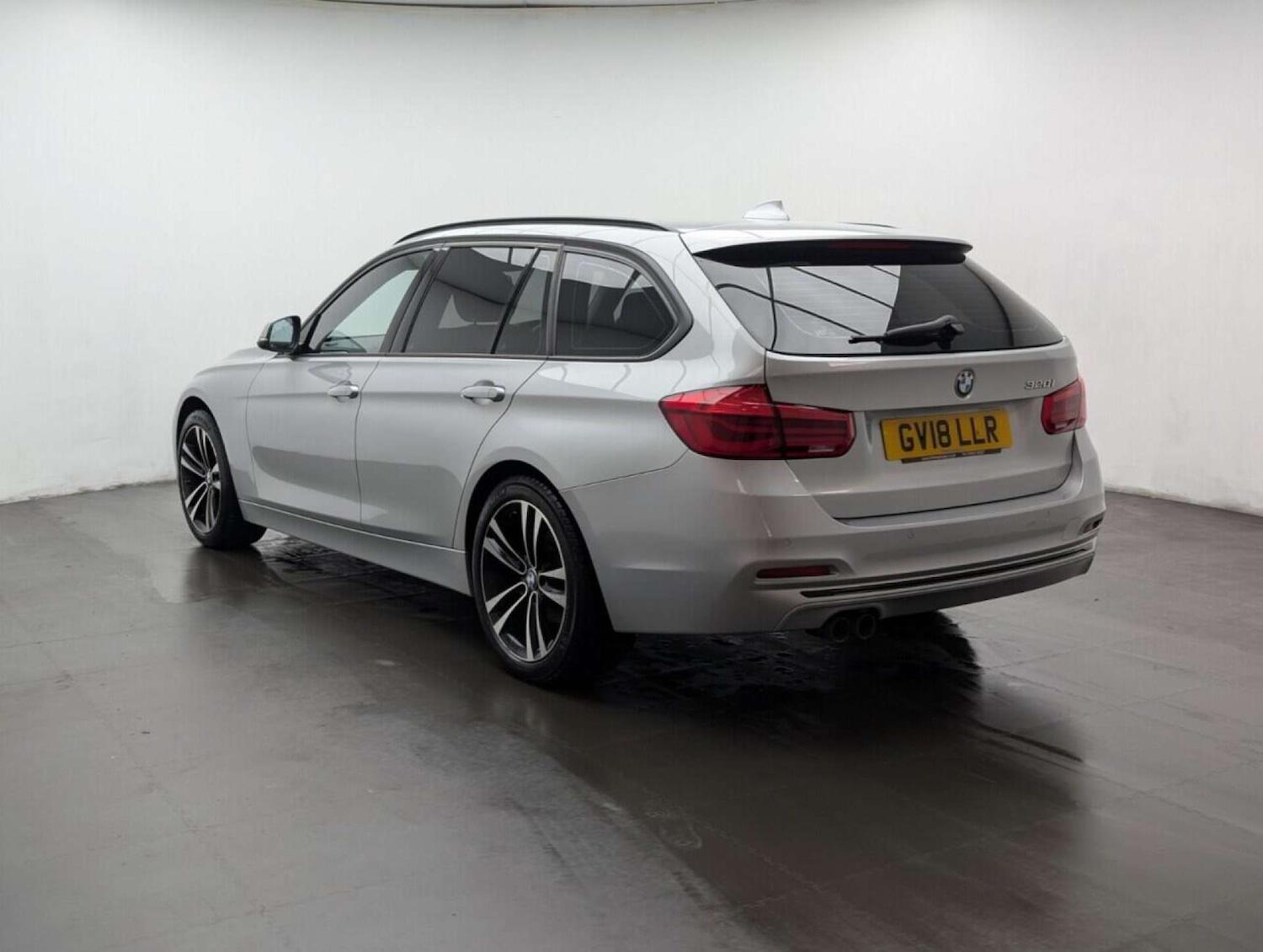 Used BMW 3 Series 2018 for sale - 77713184: Photo 6