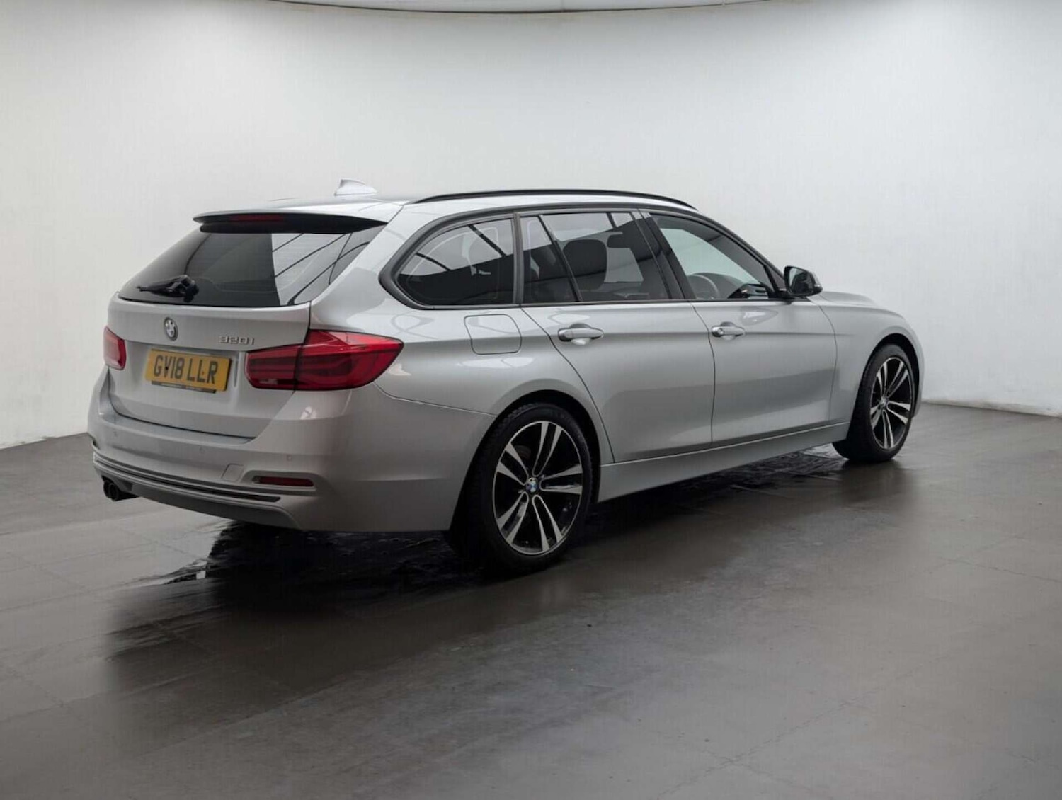 Used BMW 3 Series 2018 for sale - 77713184: Photo 8