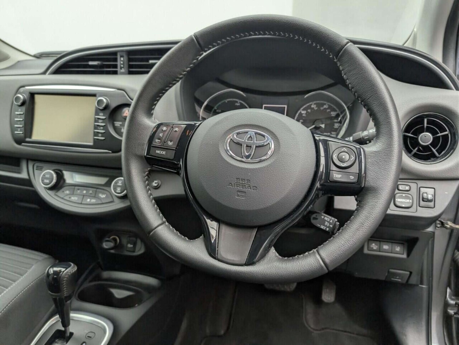 Used Toyota Yaris 2019 for sale - 77714346: Photo 21