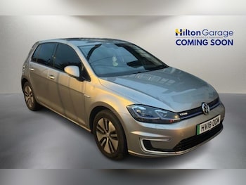 Used Volkswagen Golf 2018 for sale - 76991605: Photo
