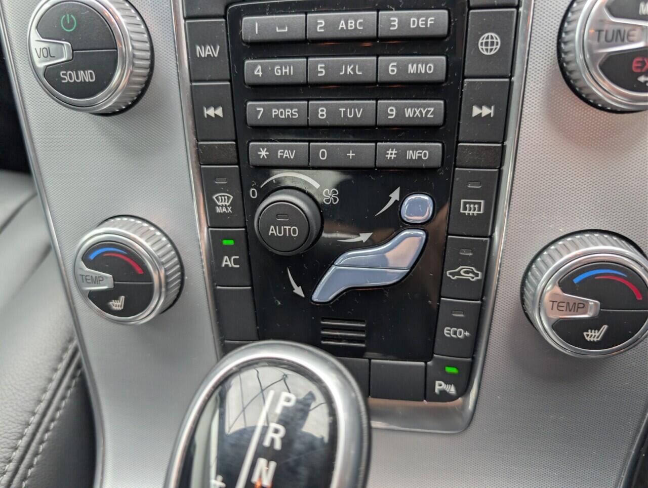 Used Volvo S60 2017 for sale - 77191653: Photo 15