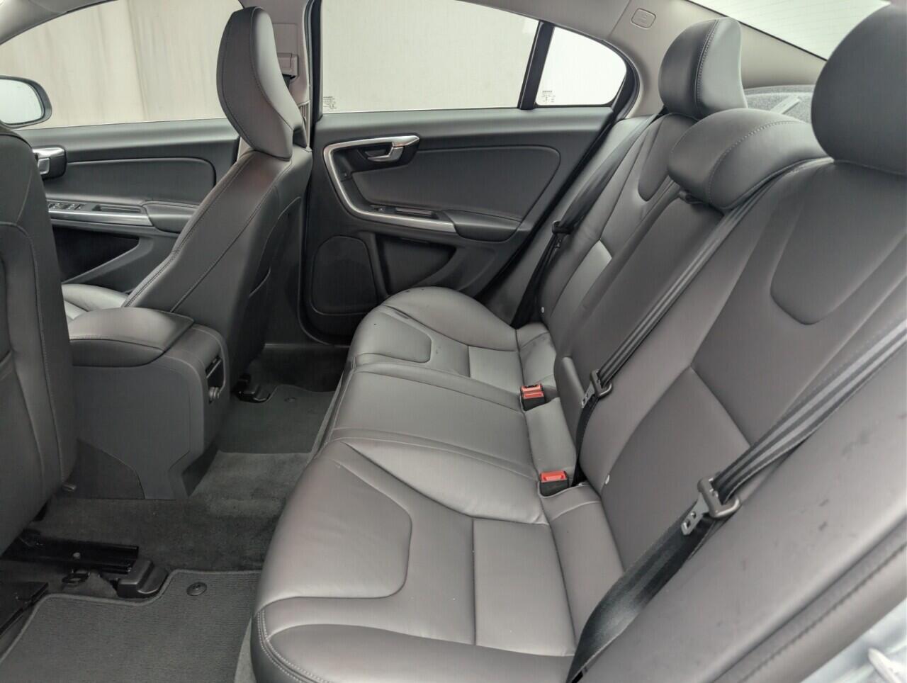 Used Volvo S60 2017 for sale - 77191653: Photo 26