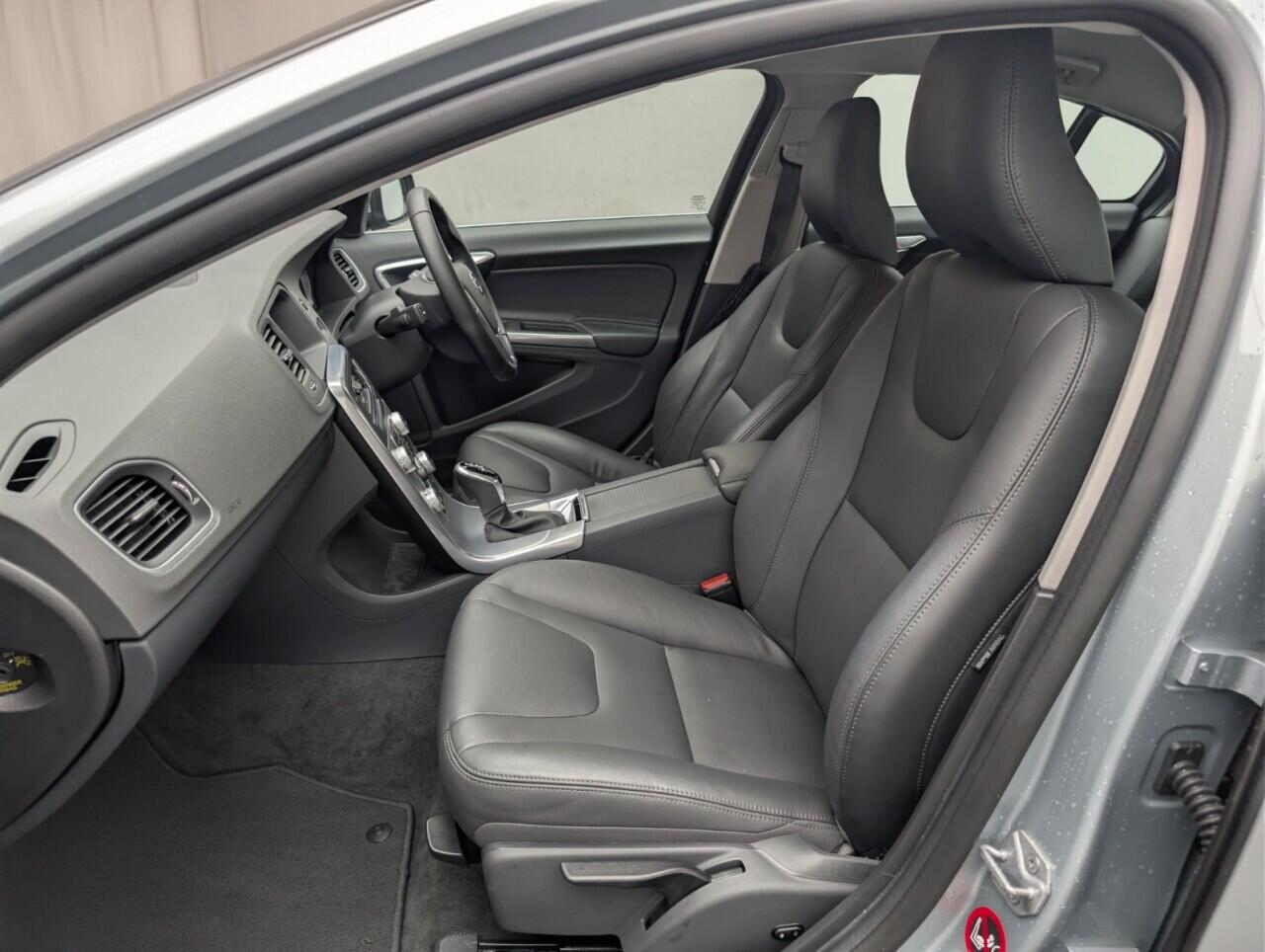 Used Volvo S60 2017 for sale - 77191653: Photo 27