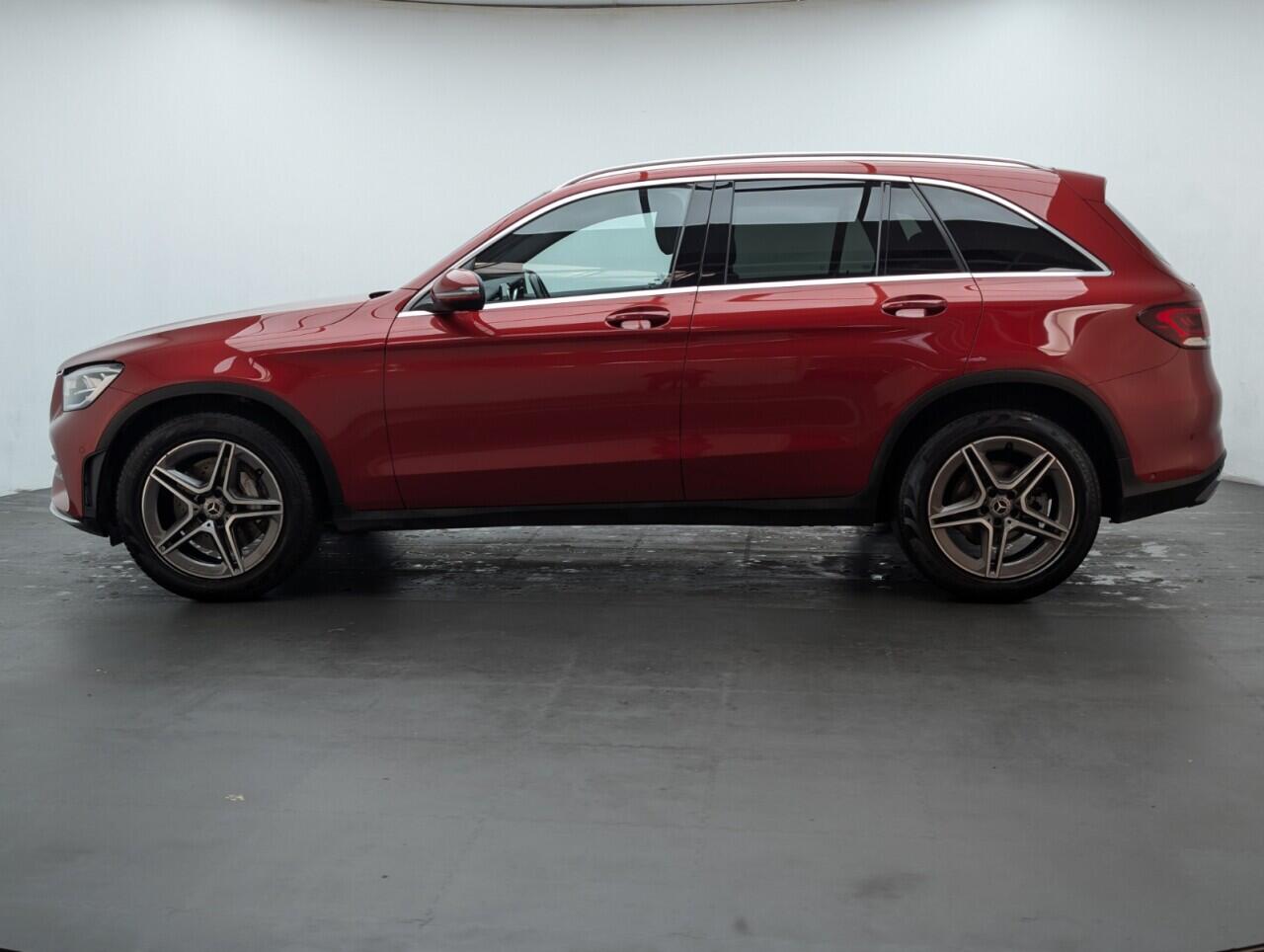 Used Mercedes-Benz GLC 2021 for sale - 76701360: Photo 5