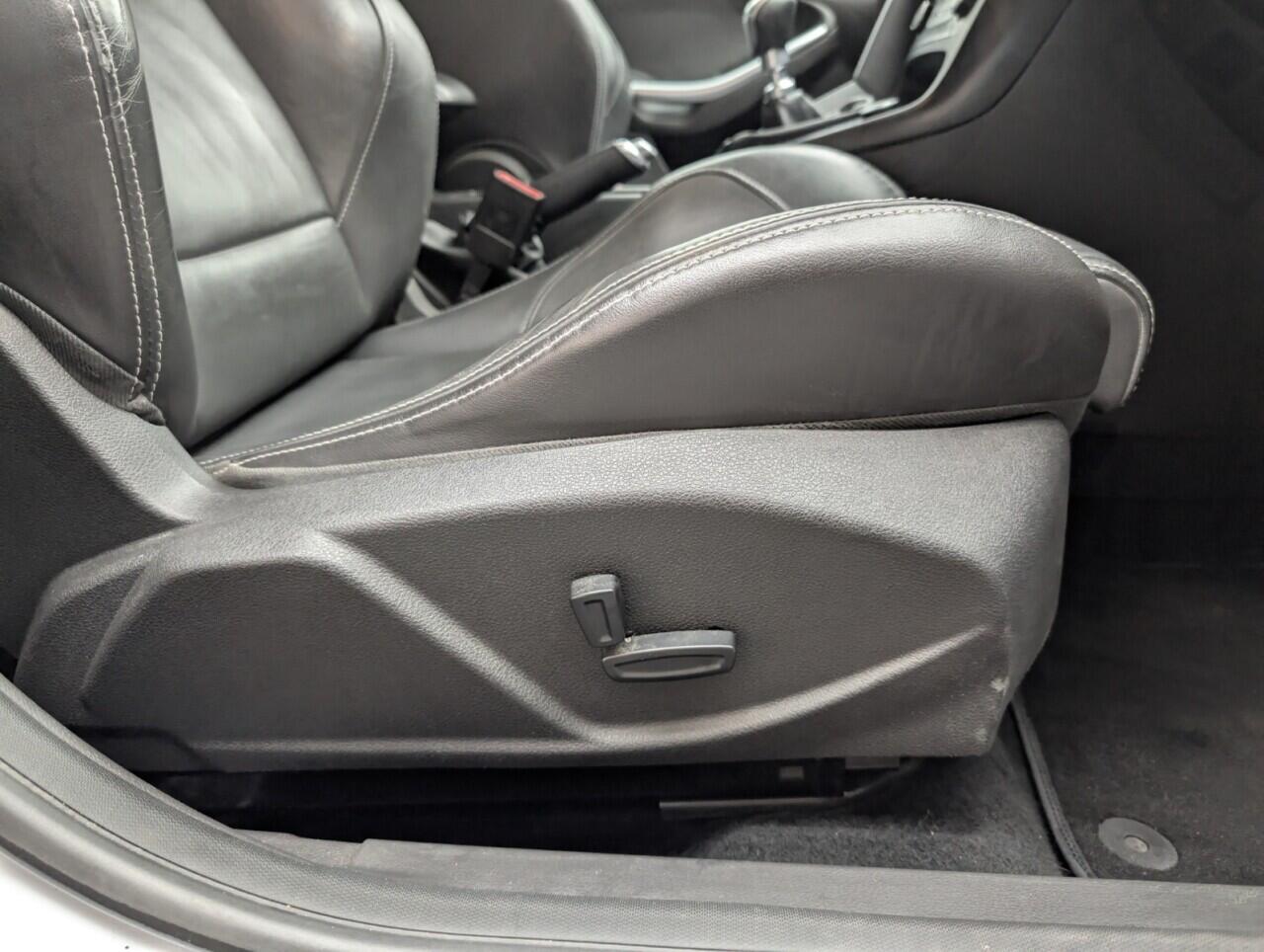 Used Ford Focus 2015 for sale - 76425035: Photo 24