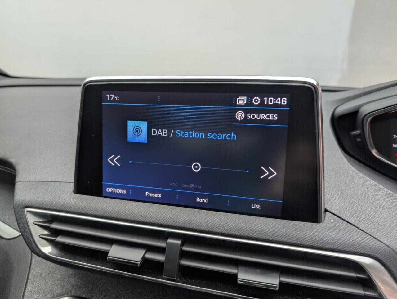 Used Peugeot 3008 2020 for sale - 76423250: Photo 13