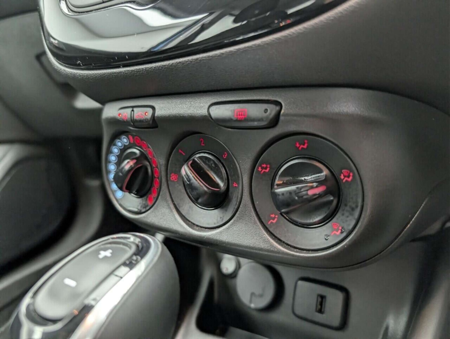 Used Vauxhall Corsa 2018 for sale - 77713923: Photo 15