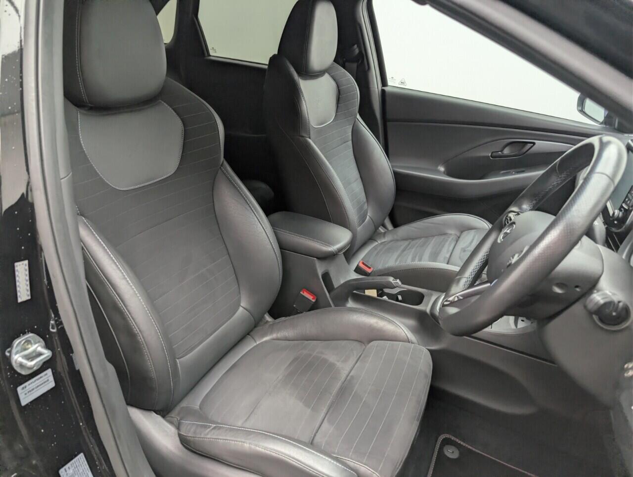 Used Hyundai i30 2018 for sale - 77586061: Photo 12