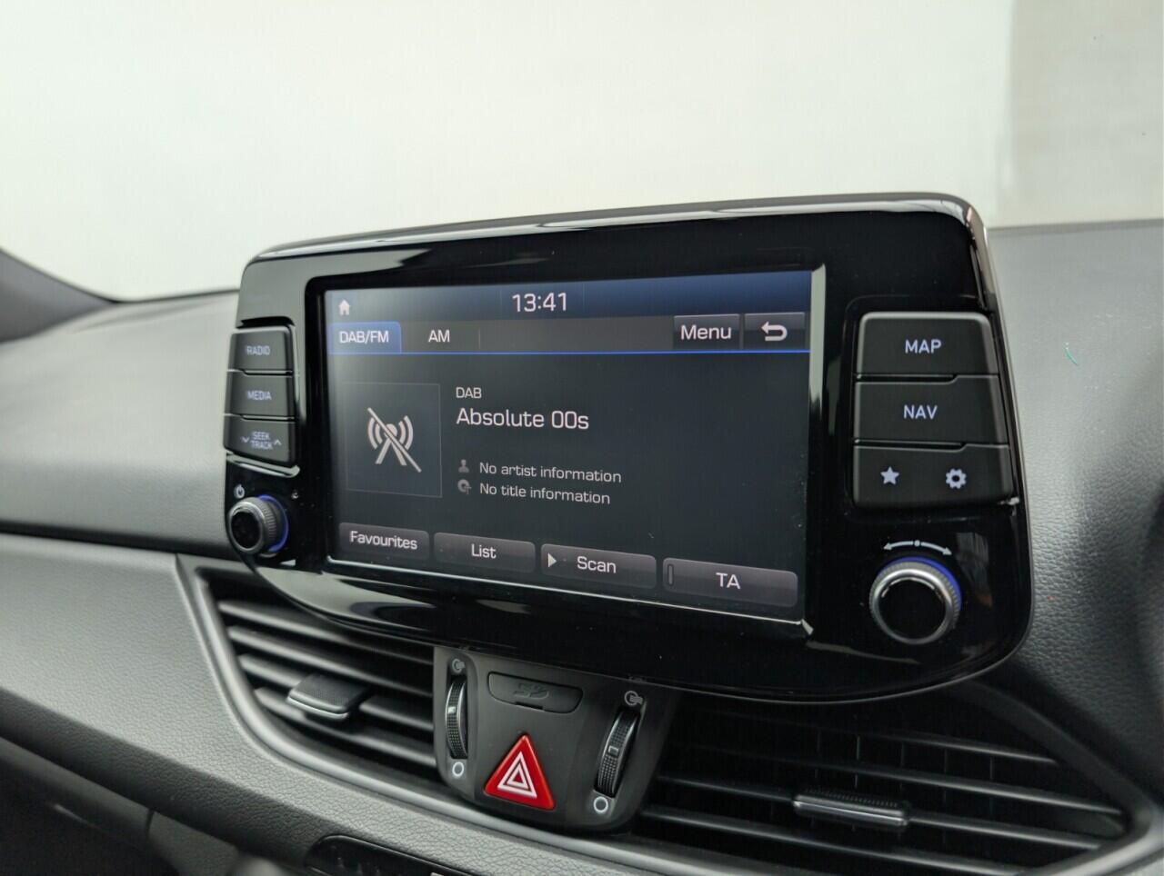 Used Hyundai i30 2018 for sale - 77586061: Photo 13