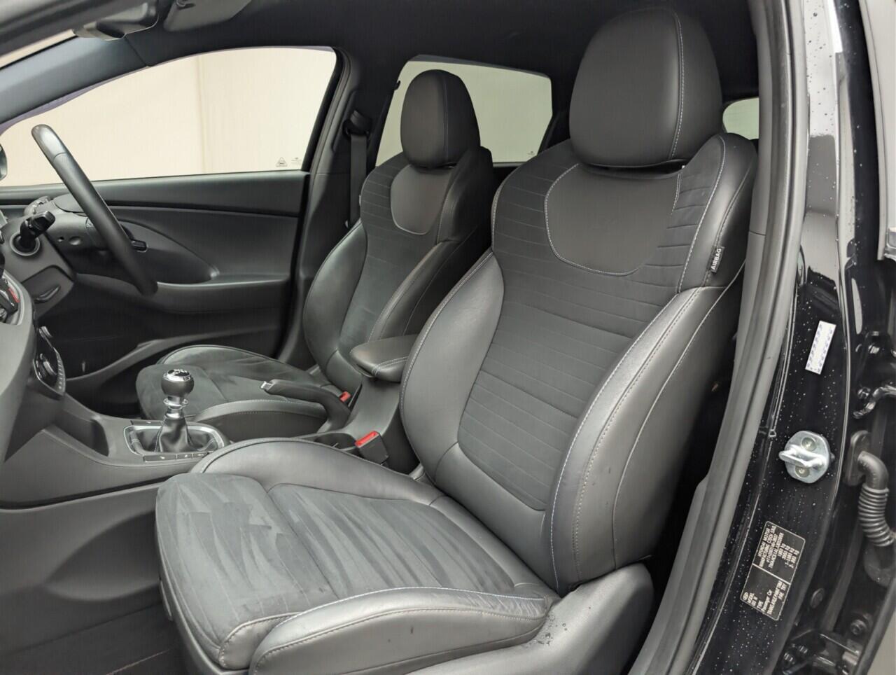 Used Hyundai i30 2018 for sale - 77586061: Photo 30