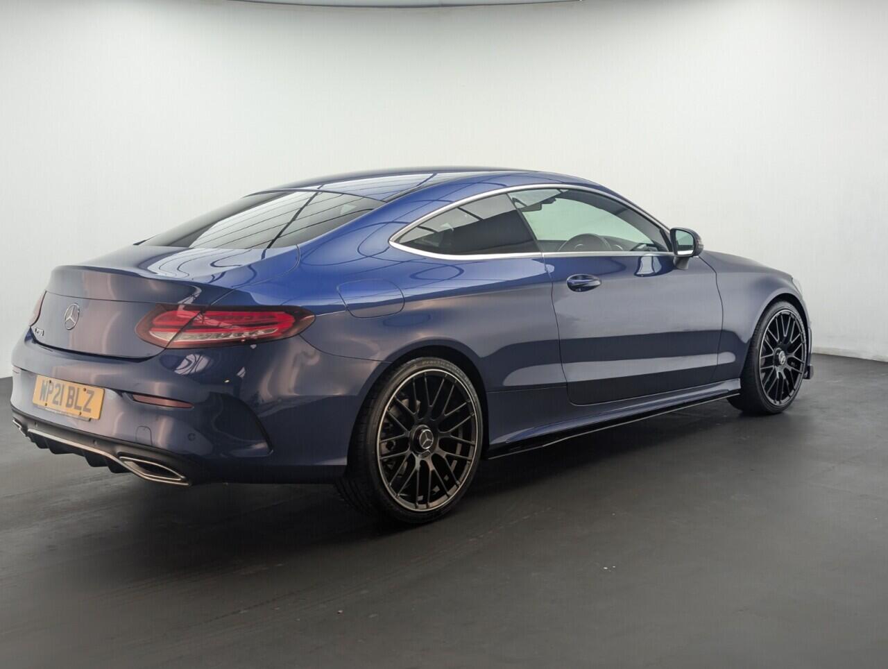 Used Mercedes-Benz C Class 2021 for sale - 76572458: Photo 8