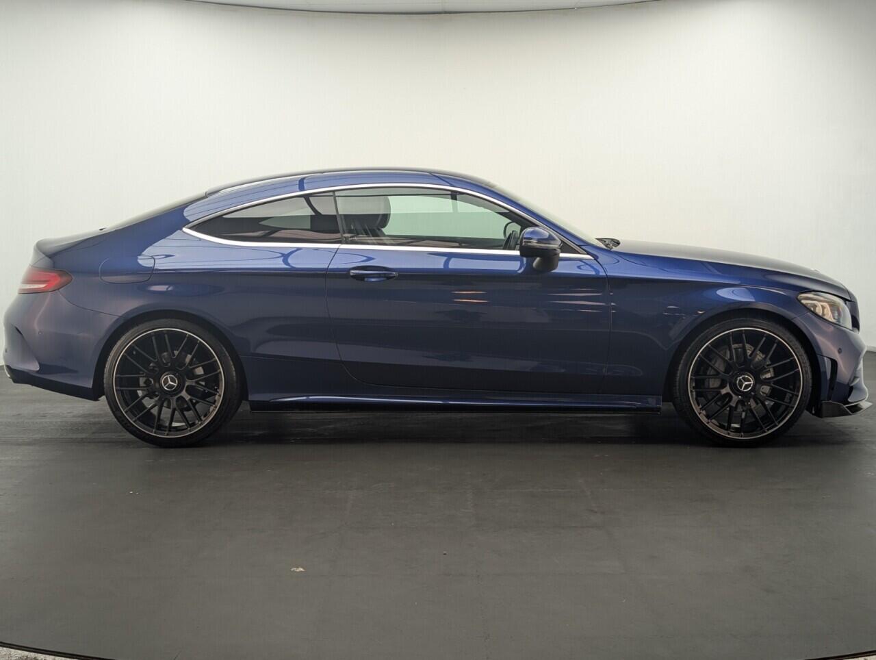 Used Mercedes-Benz C Class 2021 for sale - 76572458: Photo 9