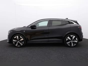 Used Renault Megane E Tech 2022 for sale - 79735081: Photo