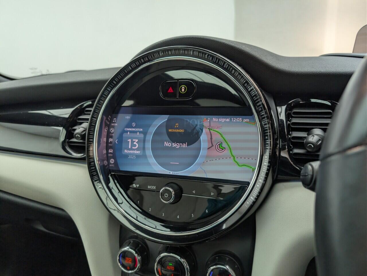 Used MINI Electric Hatch 2021 for sale - 76538106: Photo 14