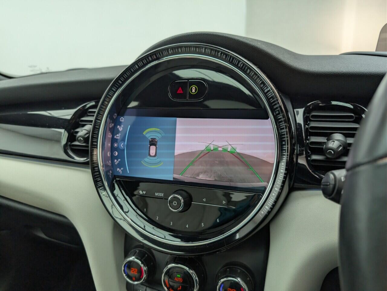 Used MINI Electric Hatch 2021 for sale - 76538106: Photo 15