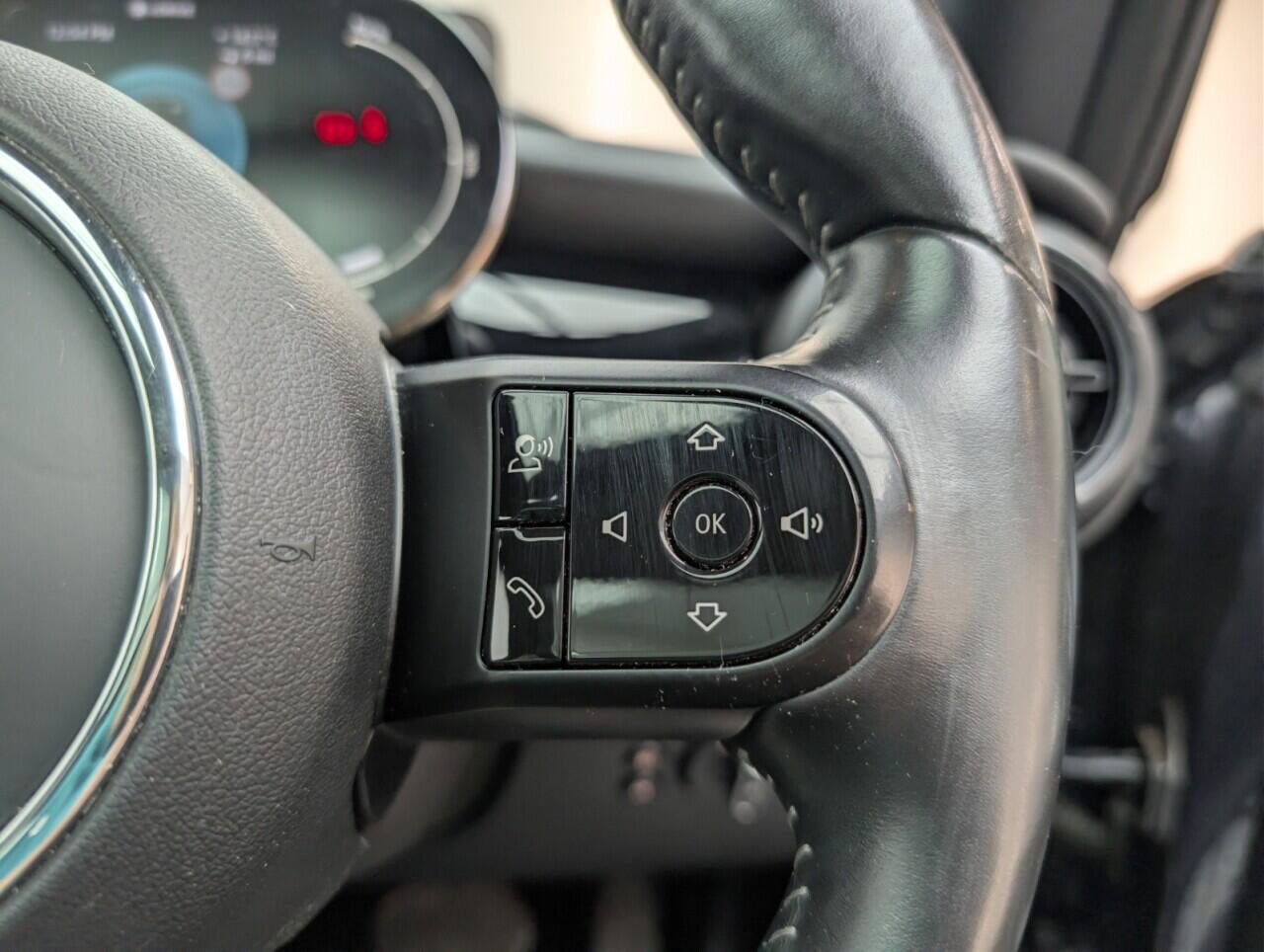 Used MINI Electric Hatch 2021 for sale - 76538106: Photo 20