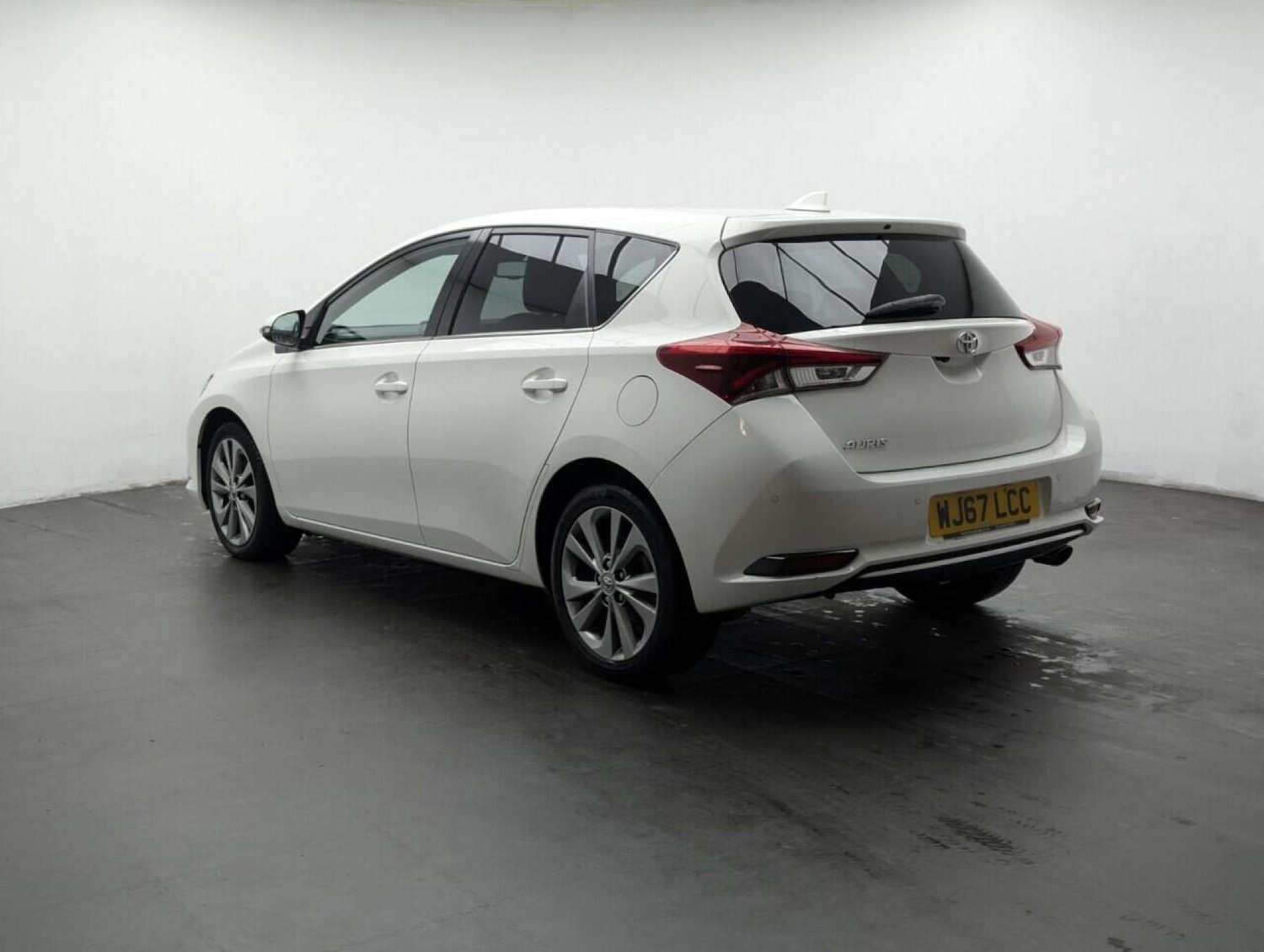 Used Toyota Auris 2017 for sale - 77714180: Photo 6