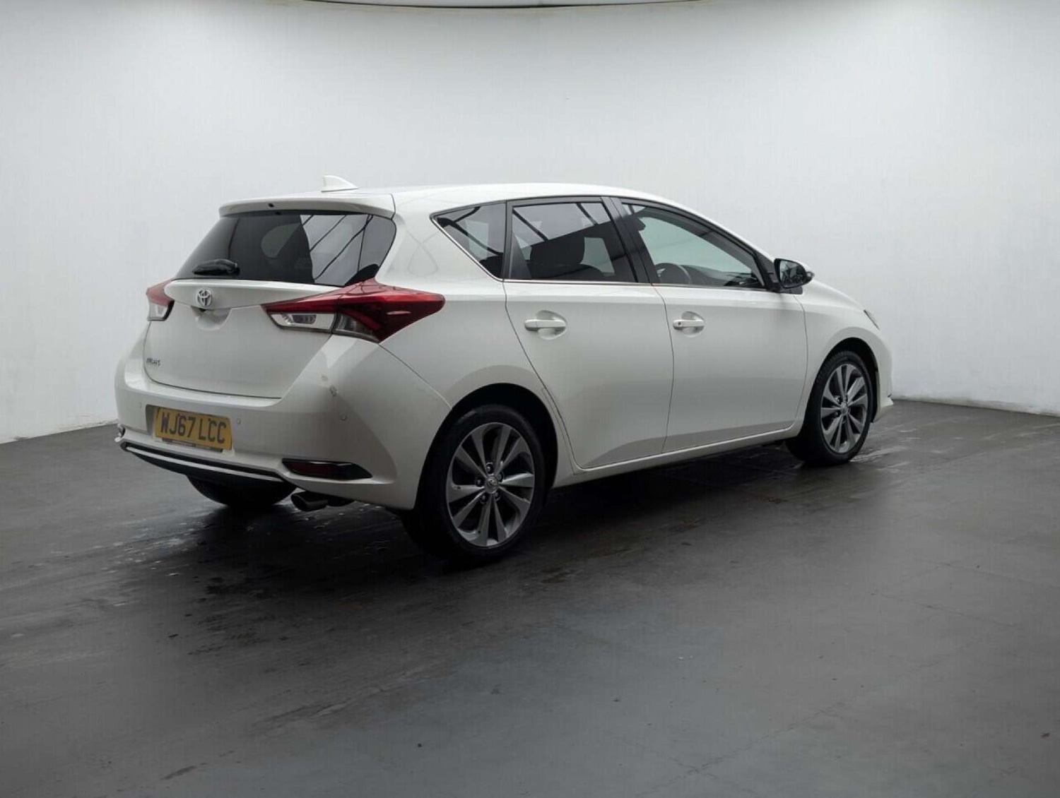 Used Toyota Auris 2017 for sale - 77714180: Photo 8