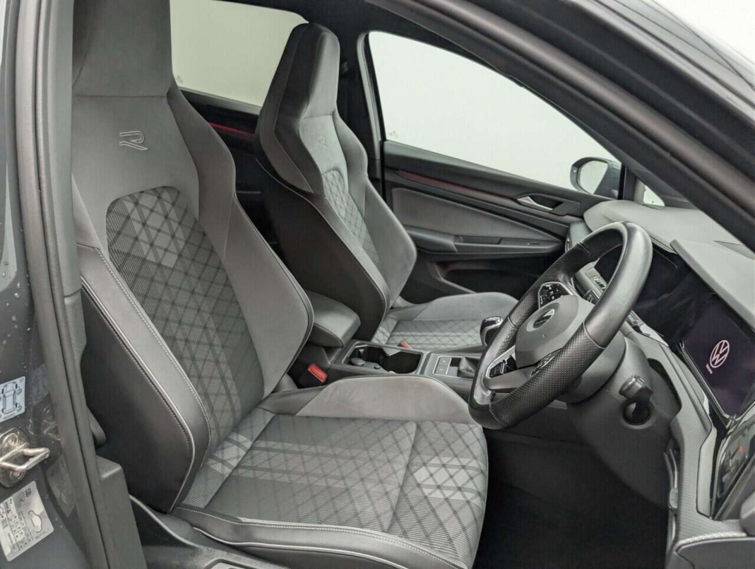 Used Volkswagen Golf 2020 for sale - 77714533: Photo 12