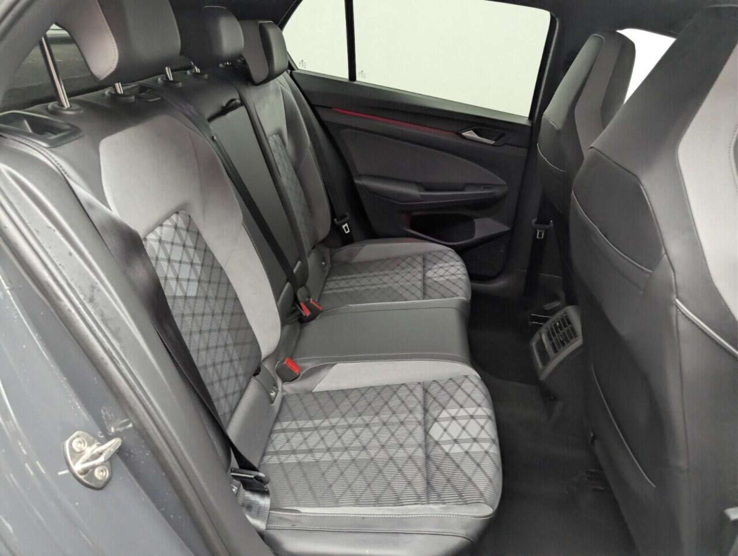 Used Volkswagen Golf 2020 for sale - 77714533: Photo 23