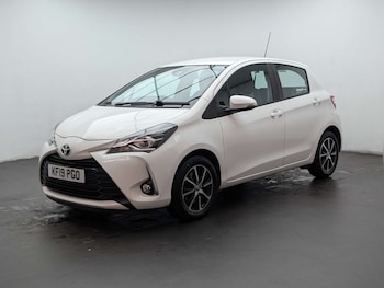 Used Toyota Yaris 2019 for sale - 78851337: Photo