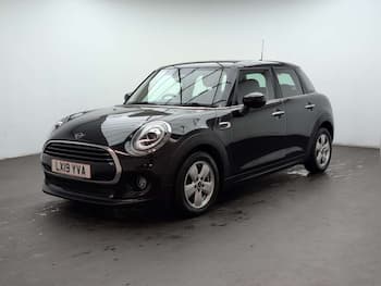 Used MINI Hatch 2019 for sale - 79581535: Photo